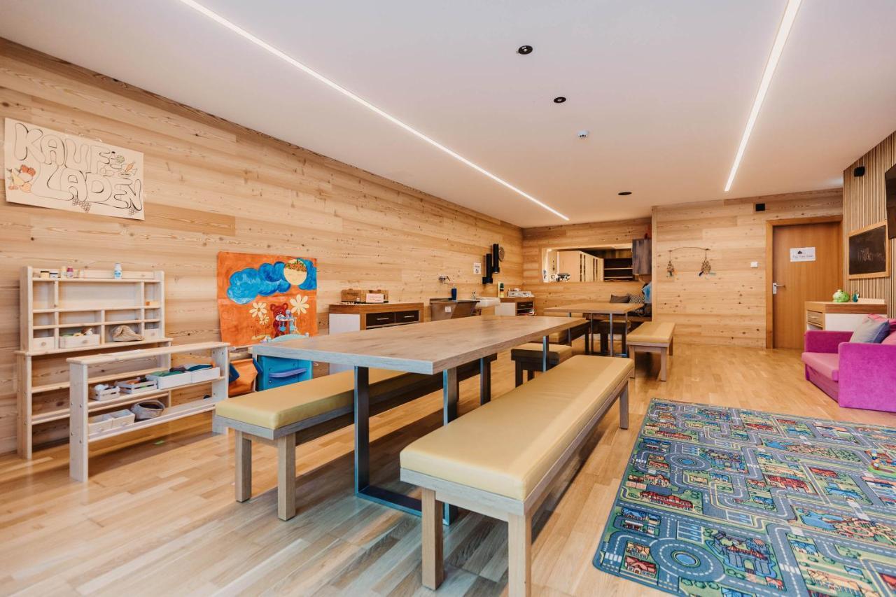 Hofgut Apartment & Lifestyle Resort Wagrain Exterior photo