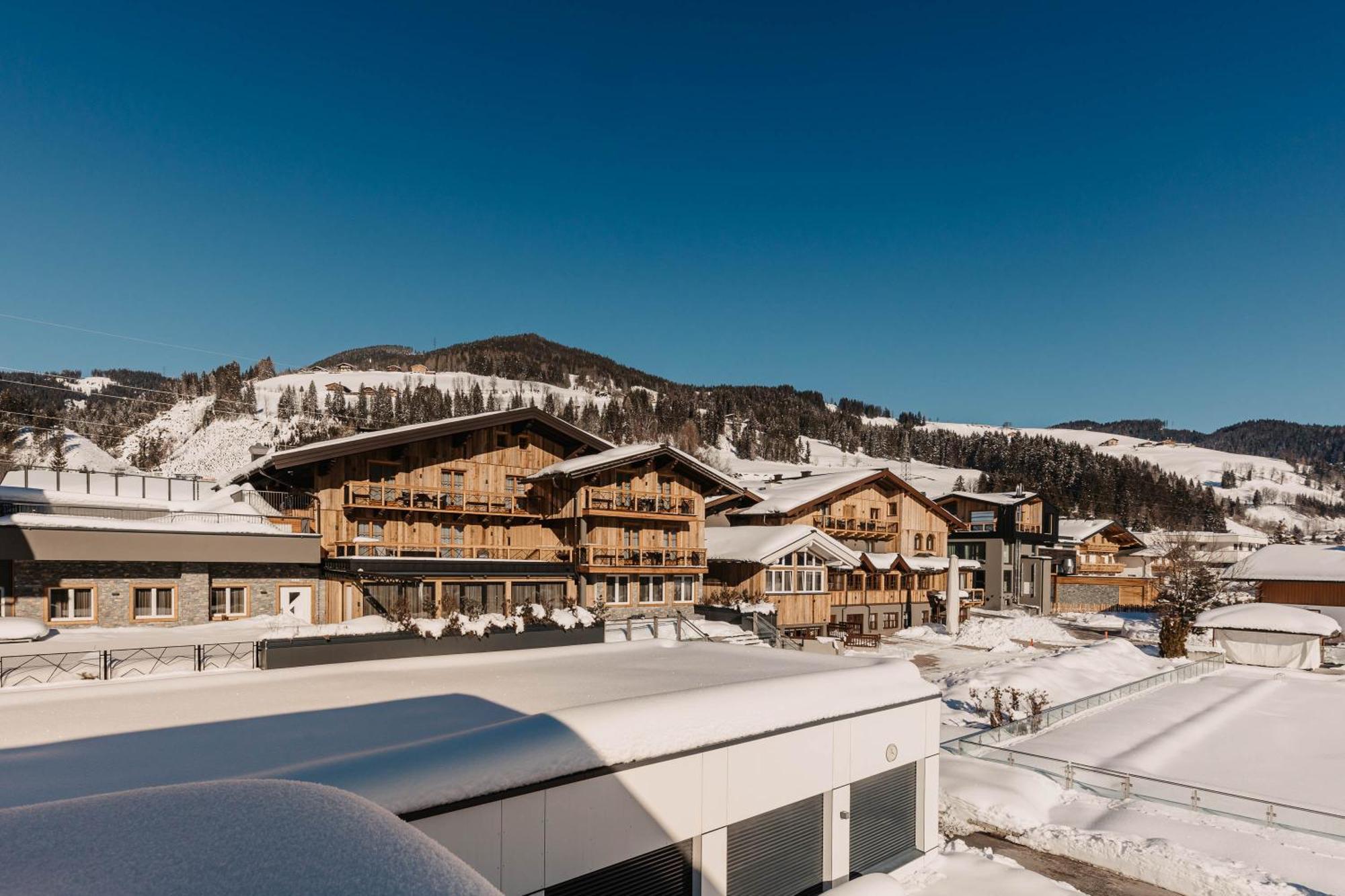 Hofgut Apartment & Lifestyle Resort Wagrain Exterior photo